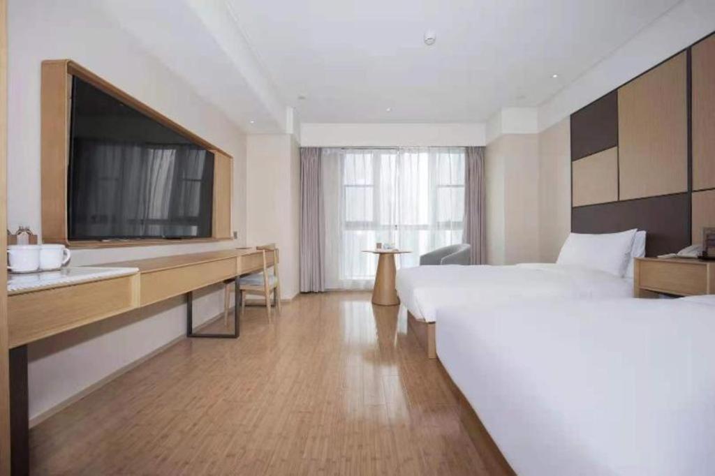 Ji Hotel Chengdu Global Center Bagian luar foto