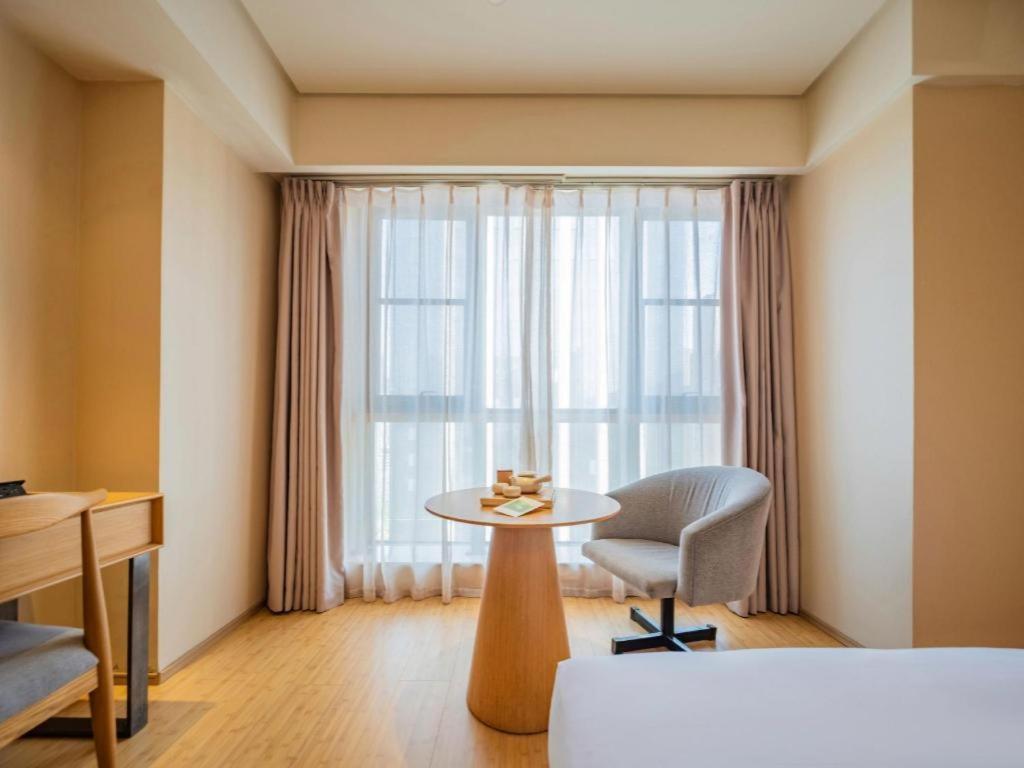 Ji Hotel Chengdu Global Center Bagian luar foto