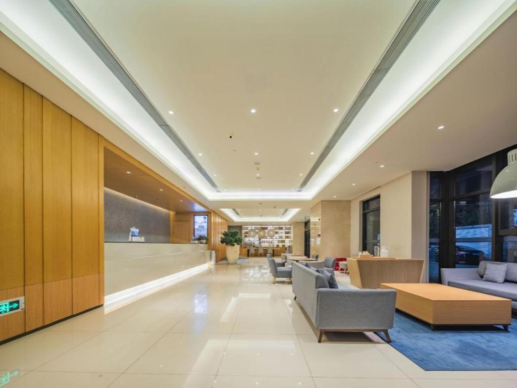 Ji Hotel Chengdu Global Center Bagian luar foto
