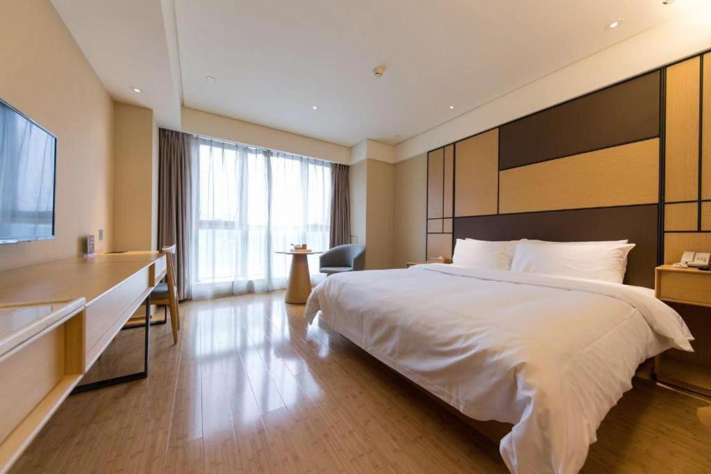 Ji Hotel Chengdu Global Center Bagian luar foto