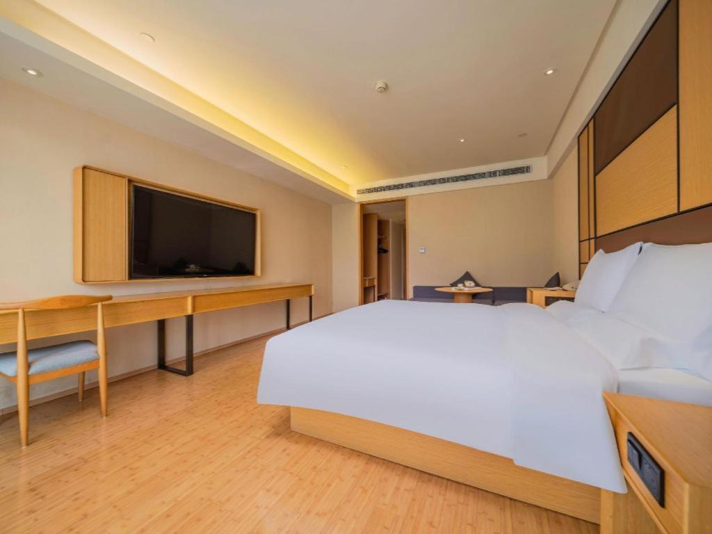 Ji Hotel Chengdu Global Center Bagian luar foto