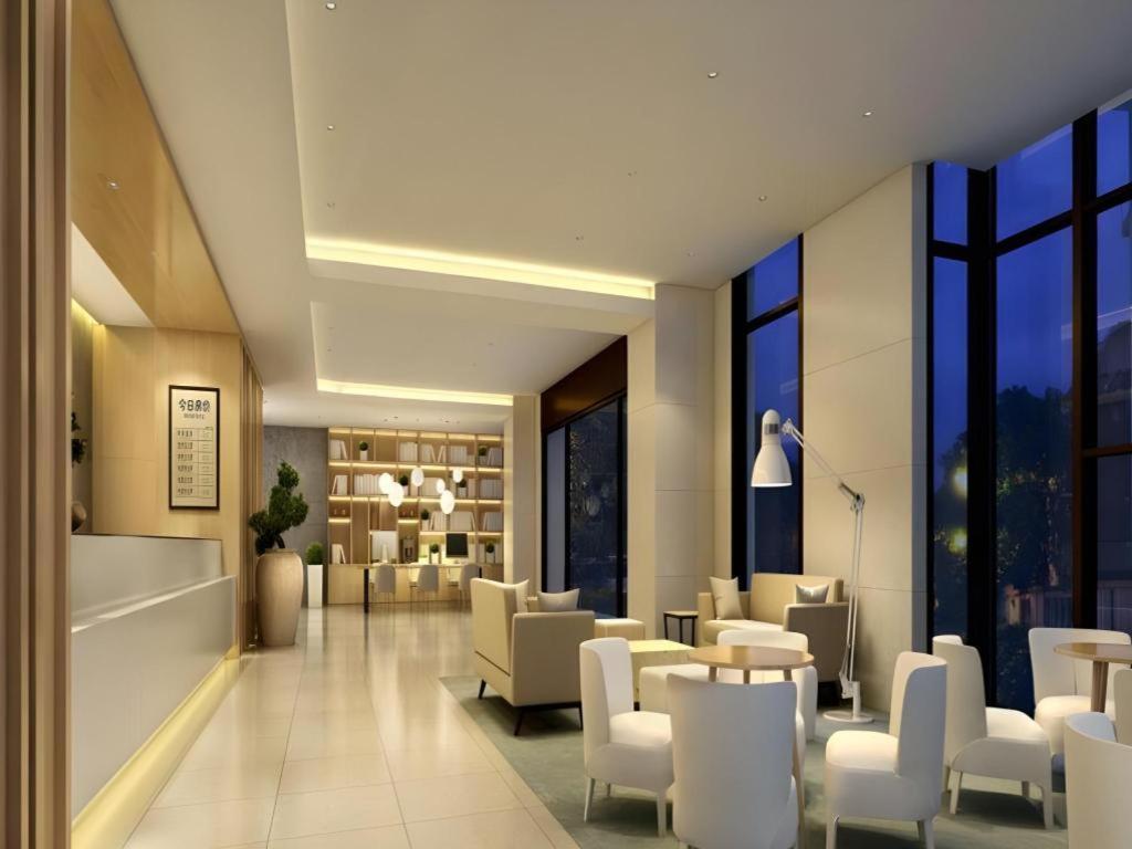 Ji Hotel Chengdu Global Center Bagian luar foto